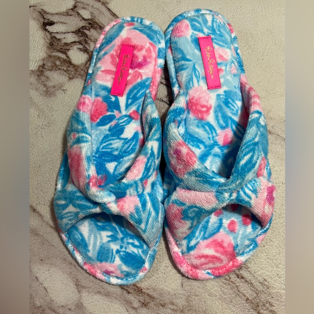 Lilly Pulitzer Bondi Blue My Little Peony Size 7/8 Slippers Pool Shoes